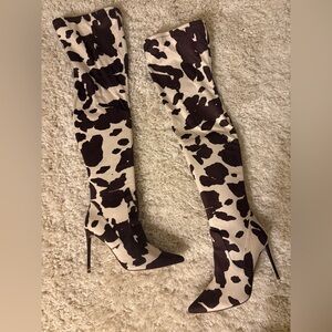 STEVE MADDEN Cow Print Boots w/ Original Packaging